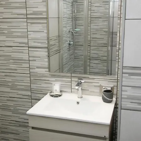 Palazziello Materdei ゲストハウス 3*